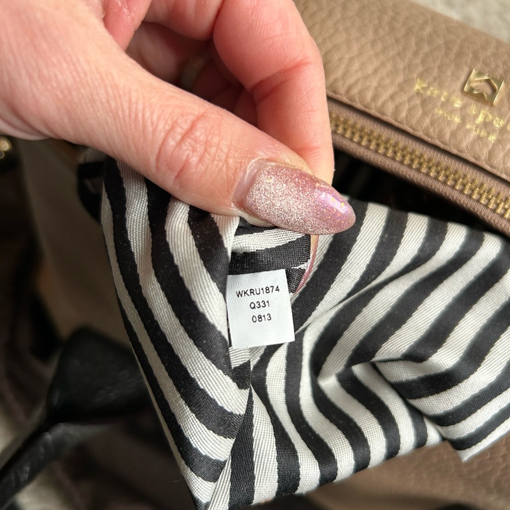 Kate Spade Southport Avenue Carmen Crossbody Satchel - Picture 13 of 15